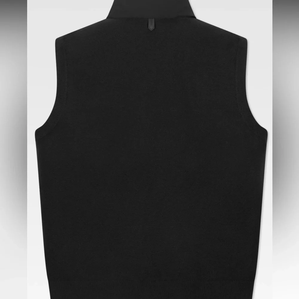 RUDSAK Midnight Black Quilted Vest - Picture 4 of 8